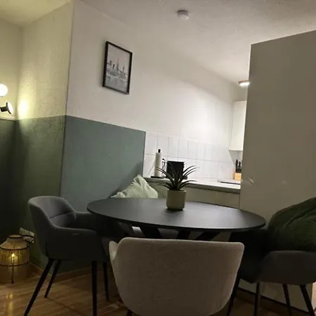 דירה Hide Away Zurich-6floor,urban Studio, View