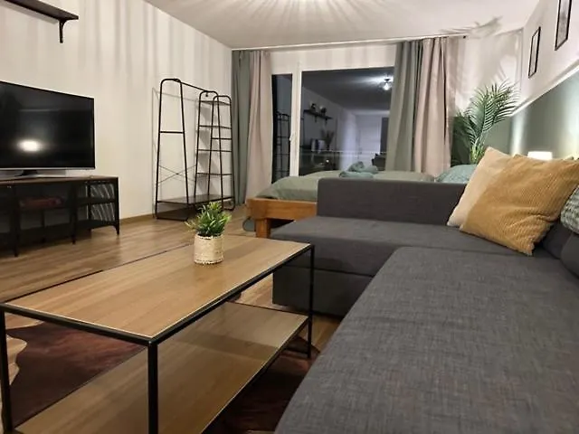 Hide Away Zurich-6floor,urban Studio, View * ציריך