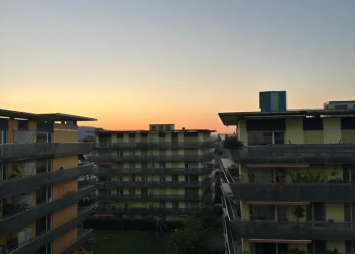 Hide Away Zurich-6floor,urban Studio, View דירה ציריך